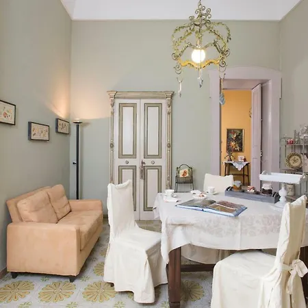 Holiday home Delle Zagare - Private Hydromassage Pool Surbo